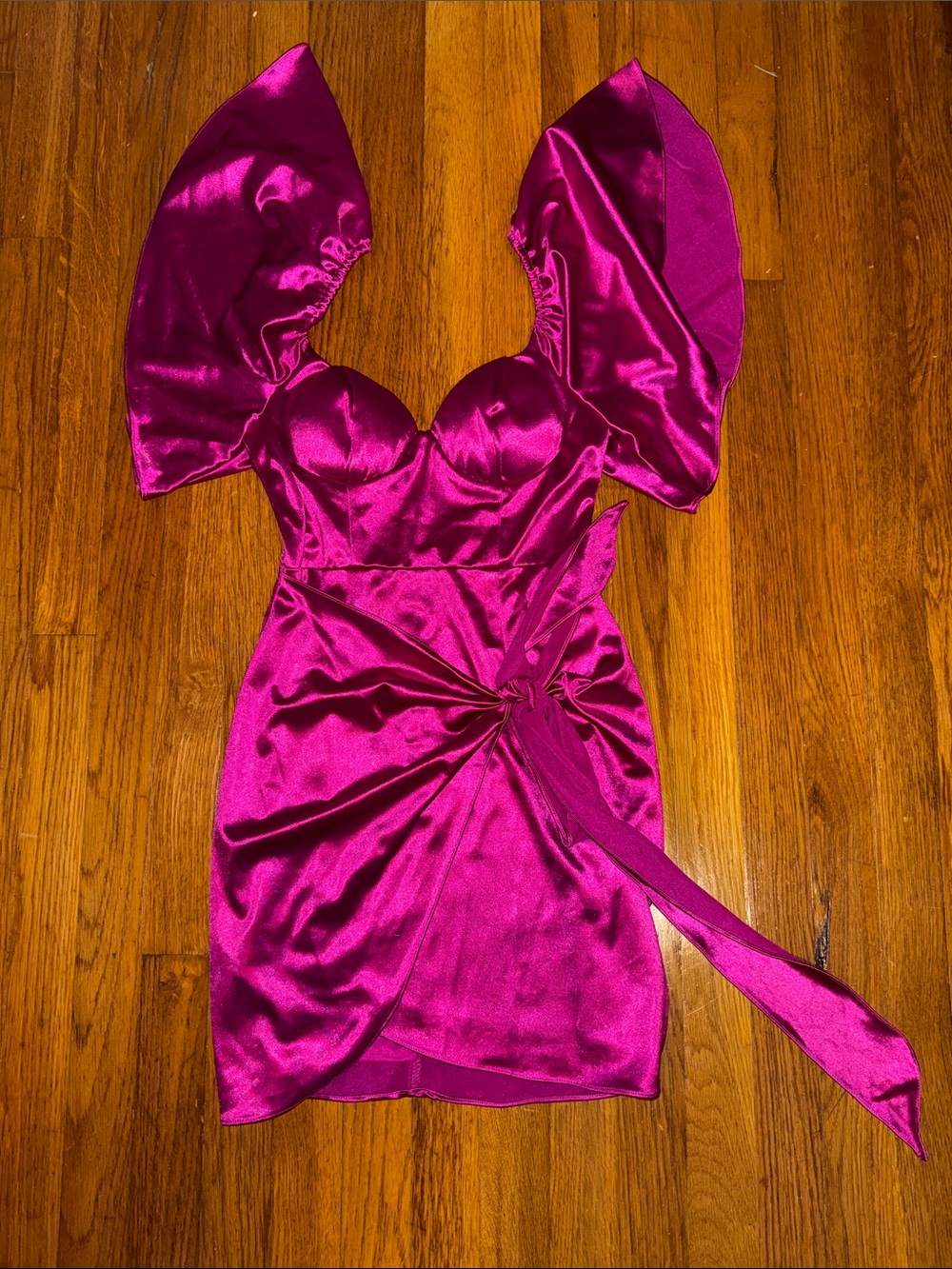 Selfie Leslie Fuchsia Satin Puff-Sleeve Mini Dress